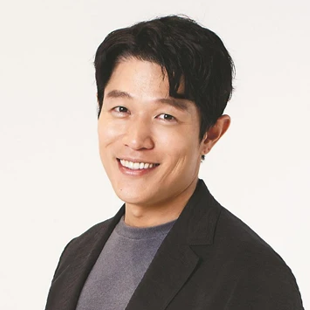 鈴木亮平