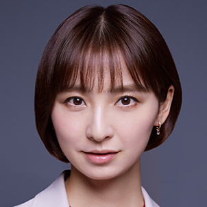 篠田麻里子