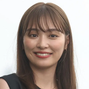 内田理央