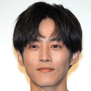 松坂桃李