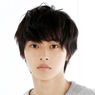山﨑賢人