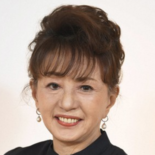 加賀まりこ