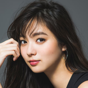 新川優愛