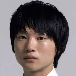 金井浩人