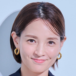 国仲涼子