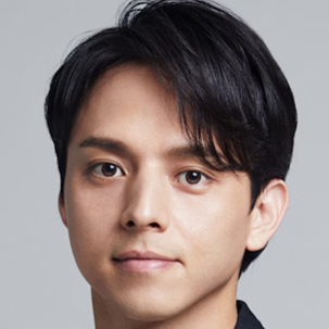 満島真之介