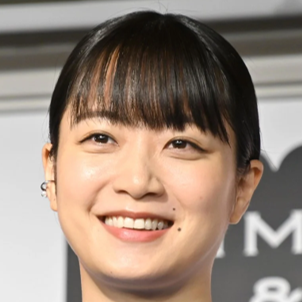 深川麻衣
